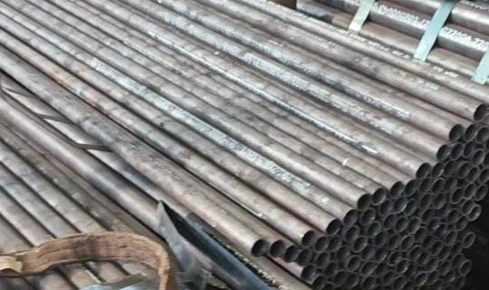 山東冷拔無縫鋼管具有高精度，表面質量好，強度高